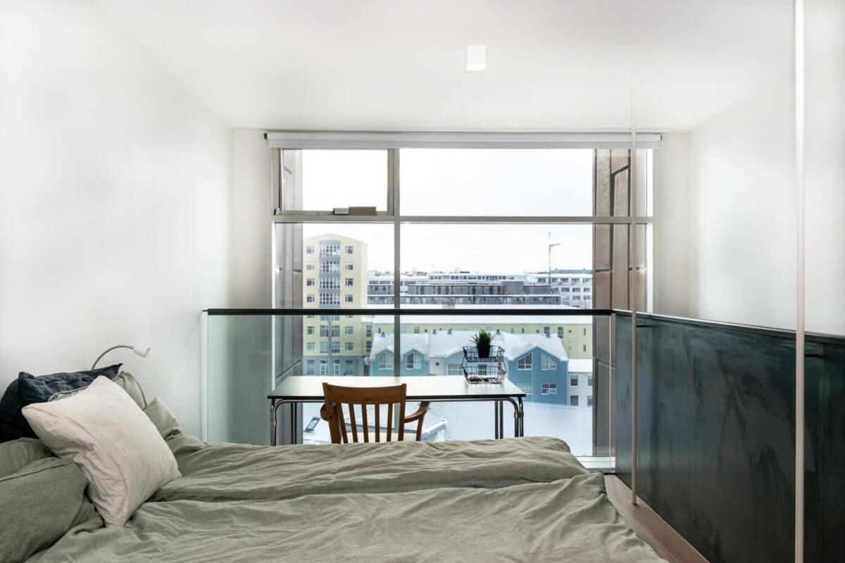 Brietartun - 2 Floors One Bedroom * Reykjavik