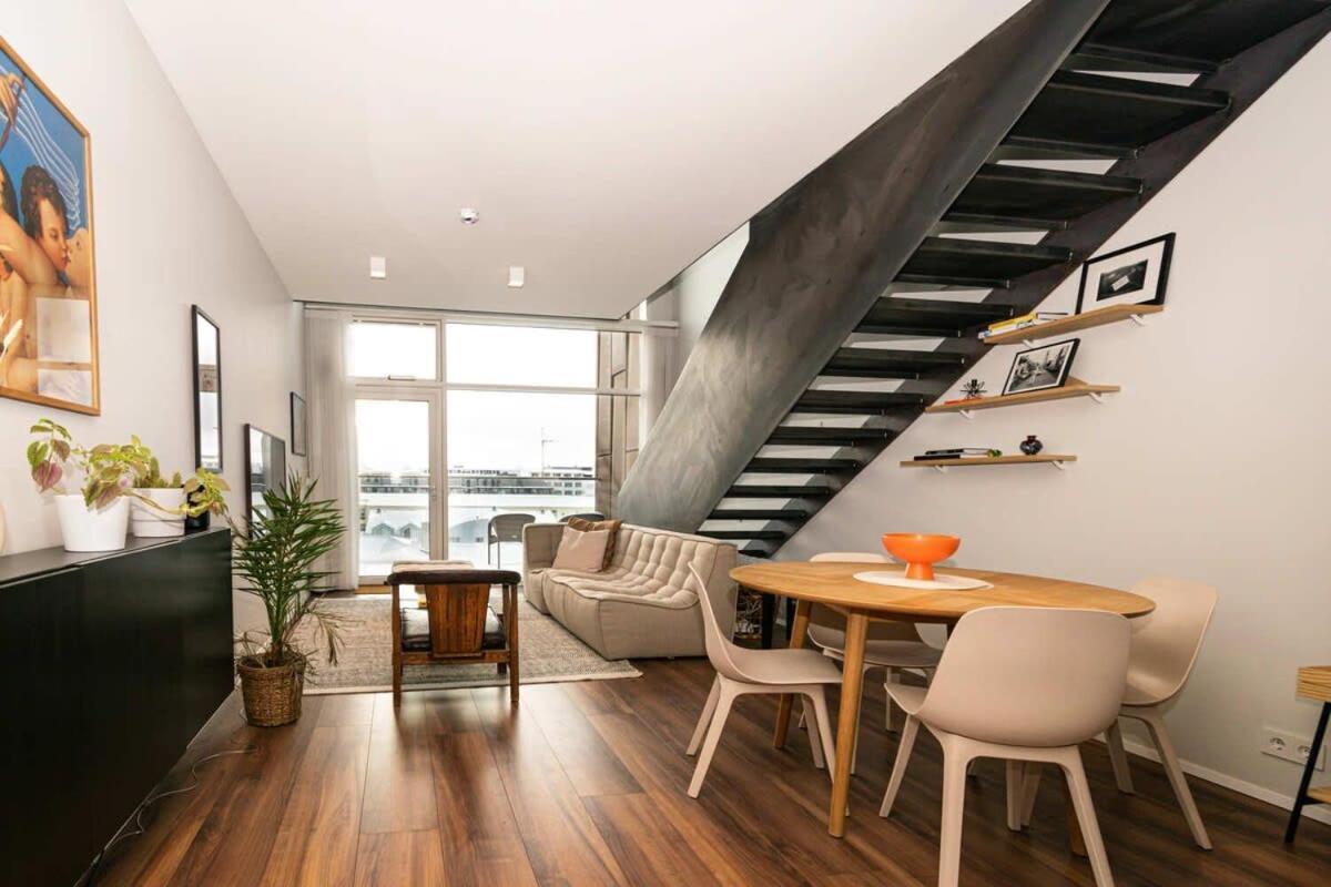 Brietartun - 2 Floors One Bedroom * Reykjavik
